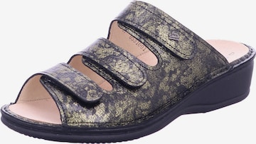 Finn Comfort Mules 'Pisa' in Gold: front