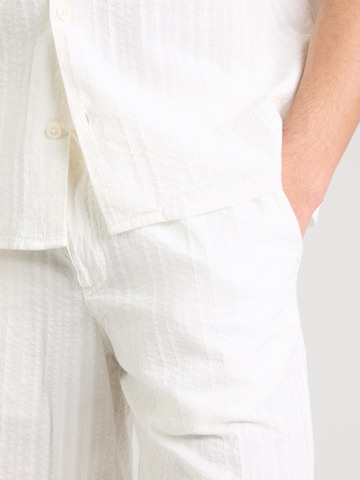 JACK & JONES Rovný strih Joggingová súprava 'JJETYSON' - Biela