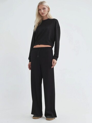 Hiccup Loose fit Pants in Black