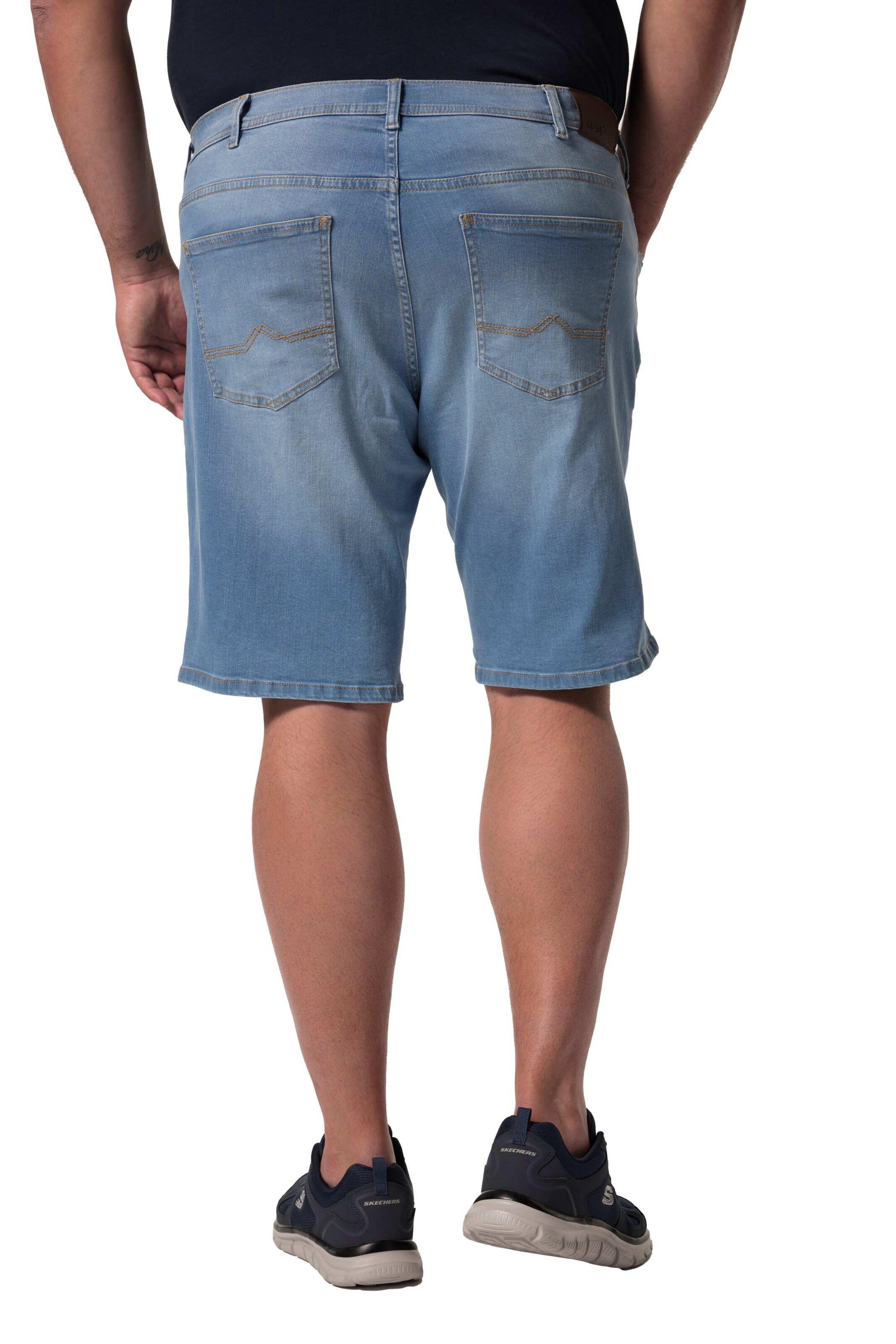 Men Plus Regular Jeans in Blue