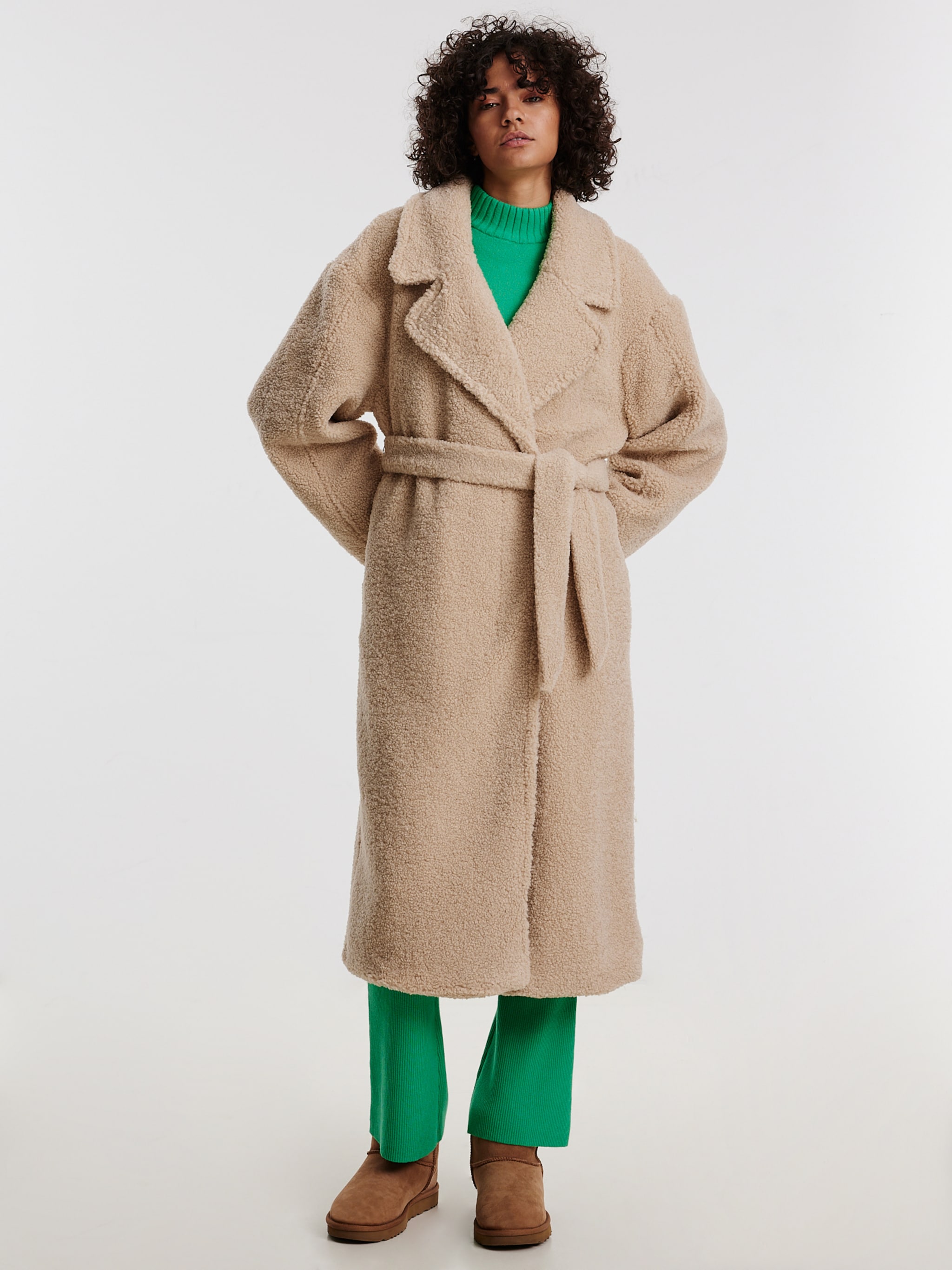 EDITED Produits Manteau d’hiver 'Imelda' beige