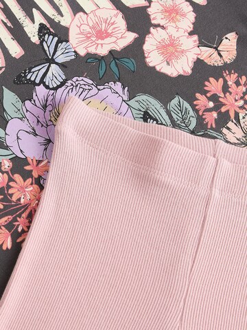 Set Next en gris