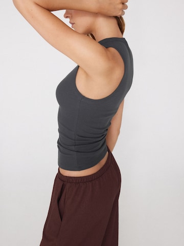 Tezenis Top in Grey