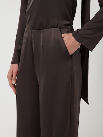 YAS - Pierna ancha Pantalón 'YASPella' en marrón