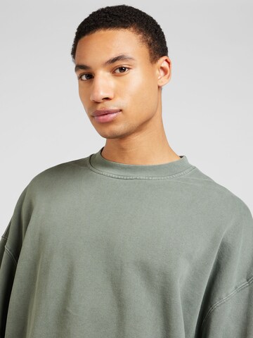 TOPMAN Sweatshirt i grön