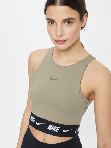 Nike Sportswear Топ в Зеленый