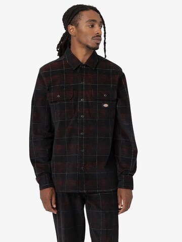 Coupe regular Chemise 'ALMA' DICKIES en noir : devant