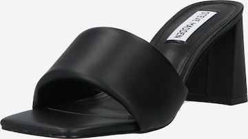 STEVE MADDEN Mules in Black: front