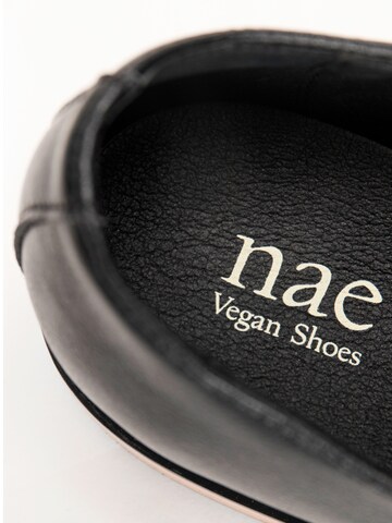 nae Vegan Shoes Šněrovací boty 'Jake' – černá