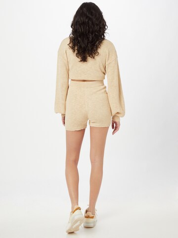 Missguided Skinny Shorts in Beige