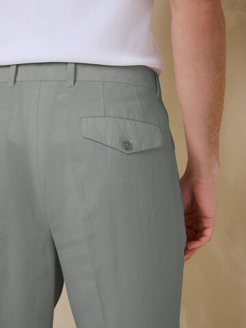 Next Regular Hose 'N.Premium' in Grün