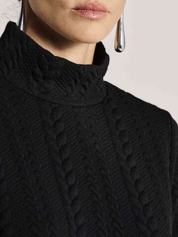 MADELEINE Sweatshirt in Zwart