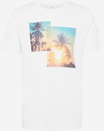 GAP Shirt in White: front