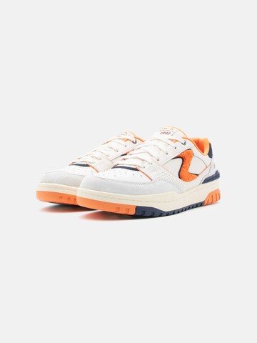 SKECHERS Matalavartiset tennarit 'S-1992' värissä valkoinen