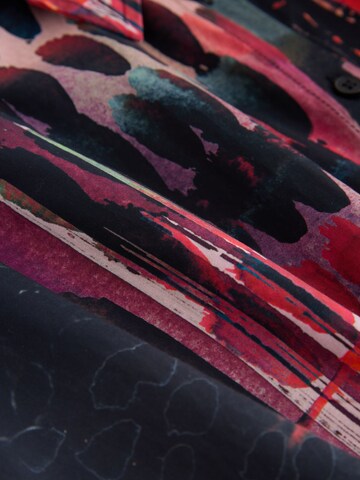 Next - Vestido en rojo