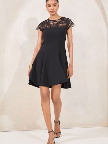 Lipsy - Vestido en negro