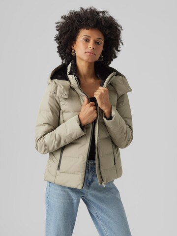 VERO MODA Winterjas 'DOLLY' in Groen: voorkant