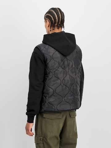 ALPHA INDUSTRIES Weste 'Q-1' in Schwarz: Rückseite