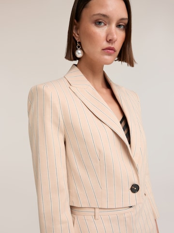 Blazer di MOTIVI in beige