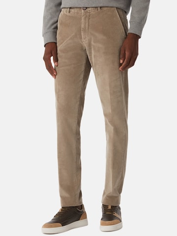 Boggi Milano Slim fit Trousers with creases in Brown: front