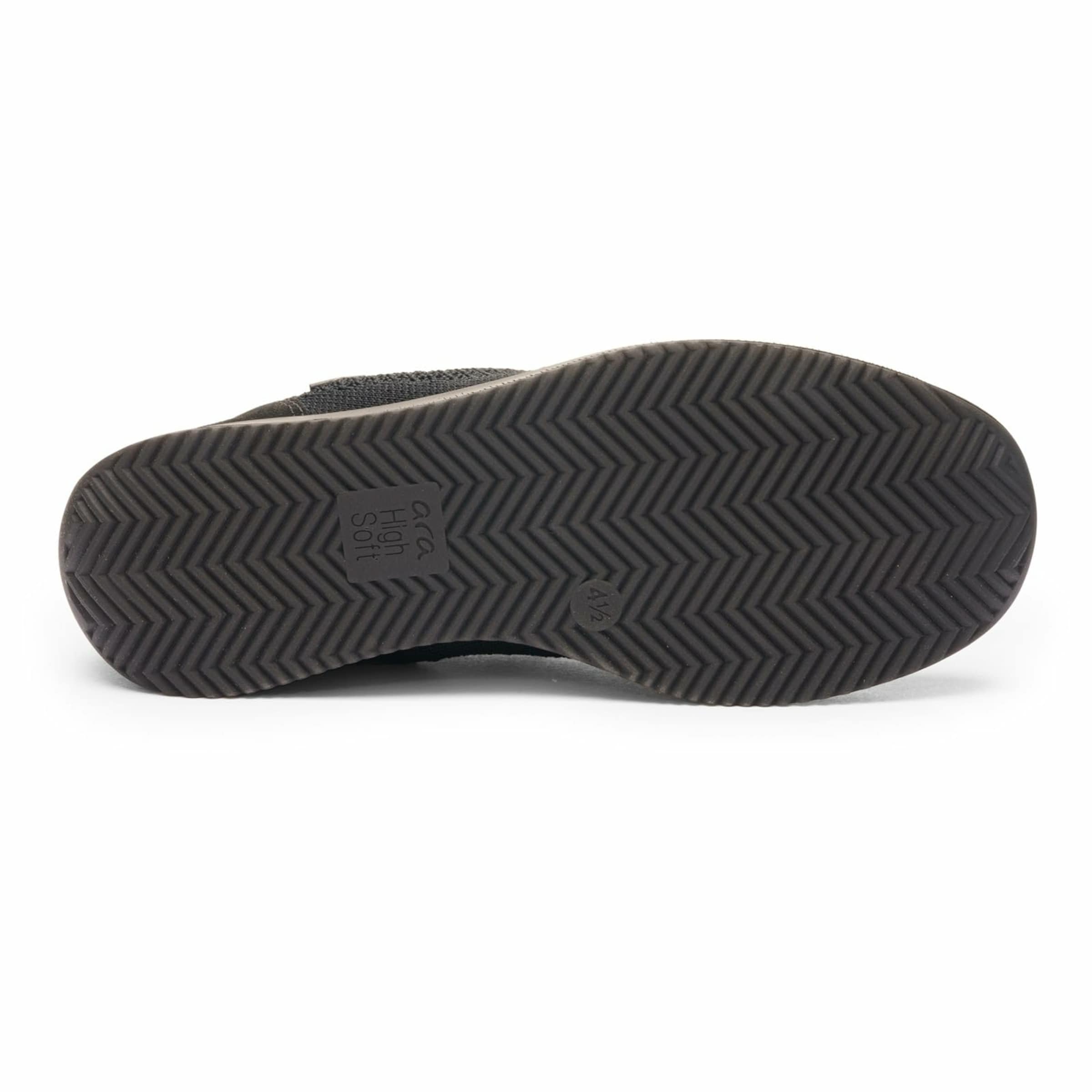 ARA Sneakers in Black