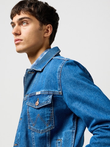 Giacca di mezza stagione 'Wrangler Classic Jacket Stonewash 112362737' di WRANGLER in blu