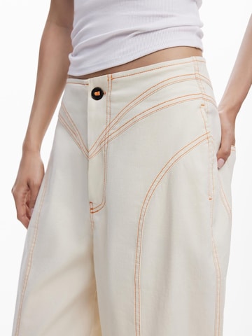 Desigual - Ropa ancha Pantalón en blanco