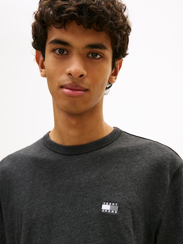 Tommy Jeans Тениска в черно