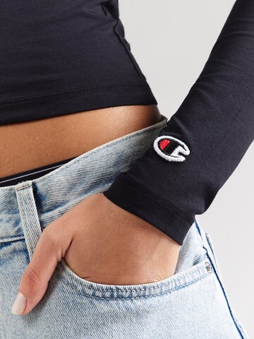 Champion Authentic Athletic Apparel T-shirt i svart