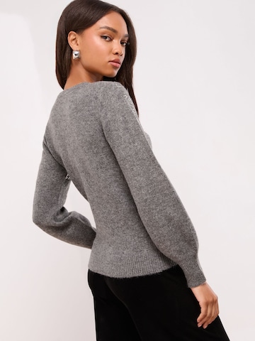 Lipsy Sveter - Sivá