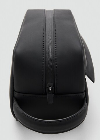 MANGO MAN Toiletry Bag in Black