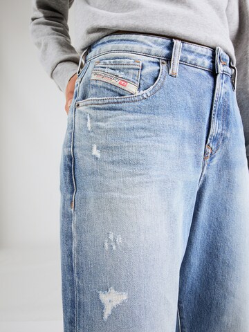 Wide leg Jeans 'REGGY' di DIESEL in blu