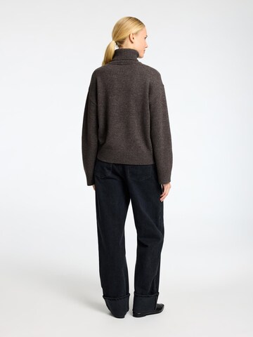 Pull-over SELECTED FEMME en marron