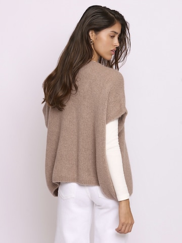 Lilavie Knitted Vest ' Ninaa ' in Beige
