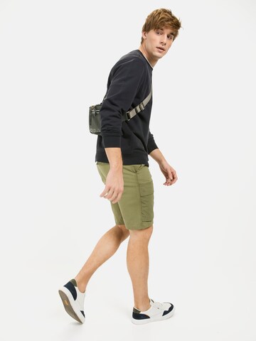 CAMEL ACTIVE Regular Cargo Shorts mit Ripstop-Kontrast in Grün