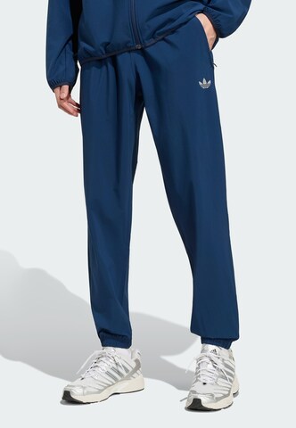 Effilé Pantalon 'Trefoil Essentials' ADIDAS ORIGINALS en bleu : devant