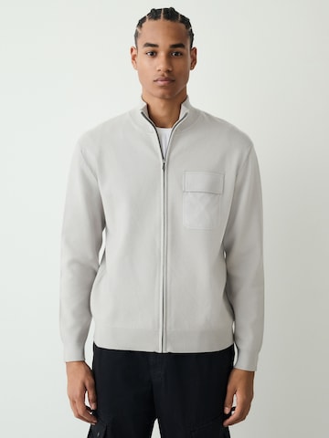 Geacă tricotată de la Next pe gri: față