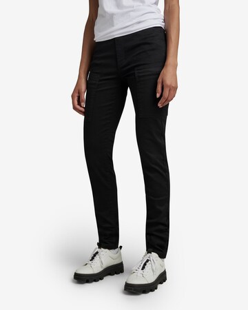 G-Star RAW Slimfit Cargobroek in Zwart: voorkant