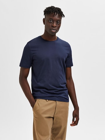 T-Shirt 'AXEL' SELECTED HOMME en bleu : devant