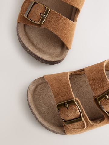 Next Nyitott cipők - barna