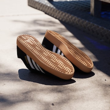 juoda ADIDAS SPORTSWEAR Sportbačiai be auliuko 'VL Court 3.0'