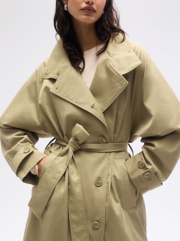 Pull&Bear Between-seasons coat in Green