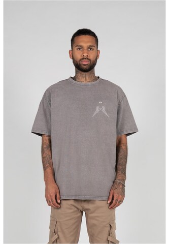 T-Shirt 'Higher Than Heaven' MJ Gonzales en gris : devant