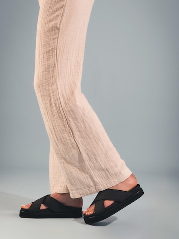 nae Vegan Shoes Sandály 'DAVU' – černá