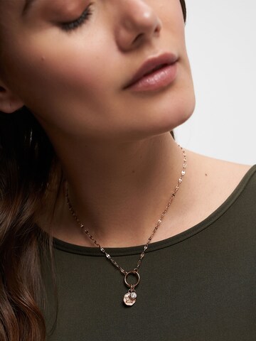 Tamaris Pendant in Gold: front