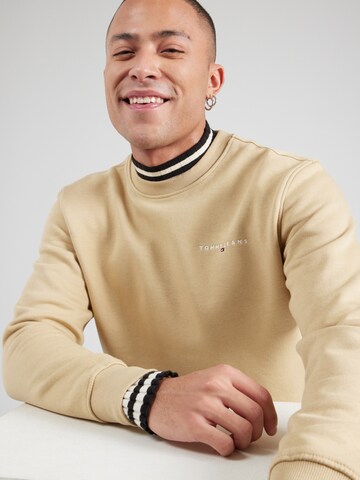 Tommy Jeans Sweatshirt in Beige