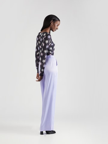 florence by mills exclusive for ABOUT YOU Loosefit Broek 'Spontaneity' in Lila