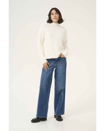 Kaffe Sweater in White