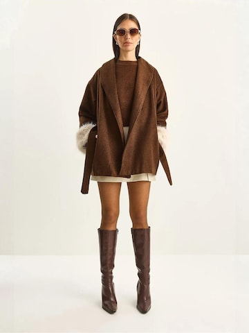 Cappotto invernale di Bianco Lucci in marrone