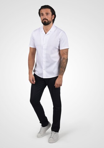 Casual Friday Regular fit Button Up Shirt in White